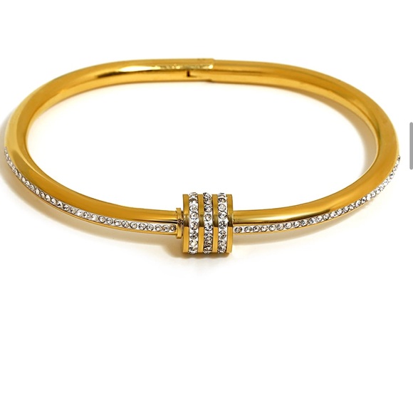 Lorette-Chic(GOLD)Rhinestone Zircon Beads Stainless Steel Gold Plated Bracelet - Picture 5 of 13